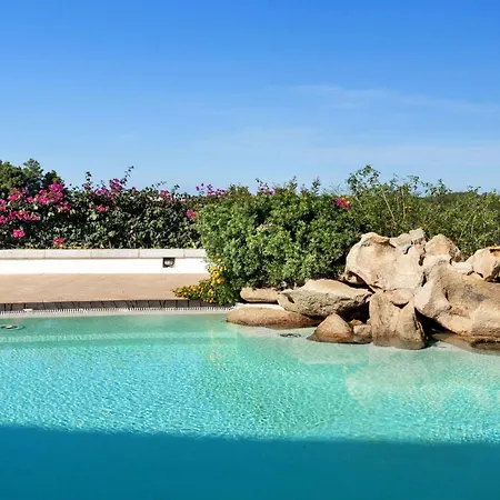 Appartamento Beautiful Il Giardino Degli Oleandri 1 Bedroom Sleep 4, Extra Child